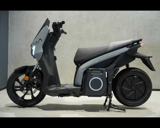 SEAT Other eScooter eScooter 125 Grey R7/9kW MY 23