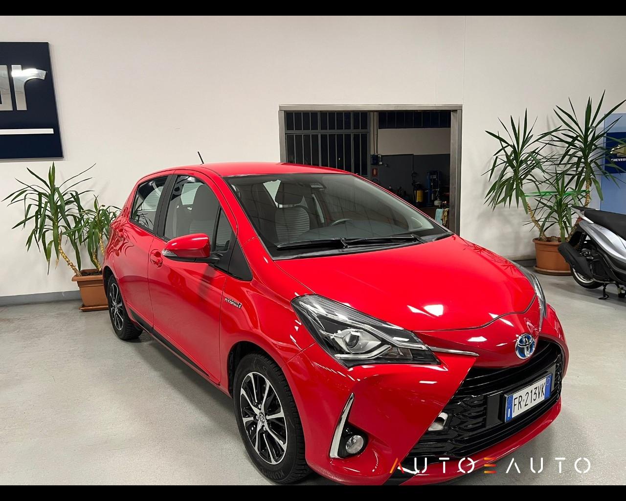 TOYOTA Yaris III 2017 - Yaris 5p 1.5h Active my18
