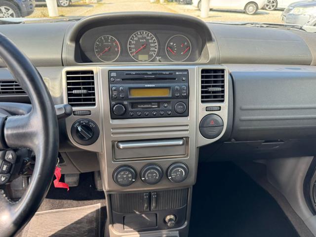 NISSAN X-Trail 2.2 dCi Elegance