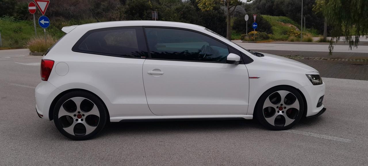 Volkswagen Polo 1.4 TSI DSG 3 porte GTI