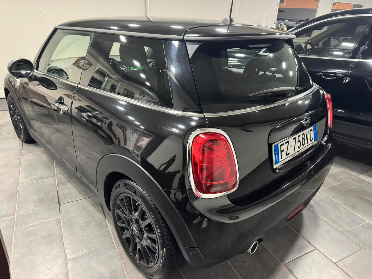 Mini 1.5 Cooper D Baker Street Stop a bandiera Inglese e anche Bandiere interni