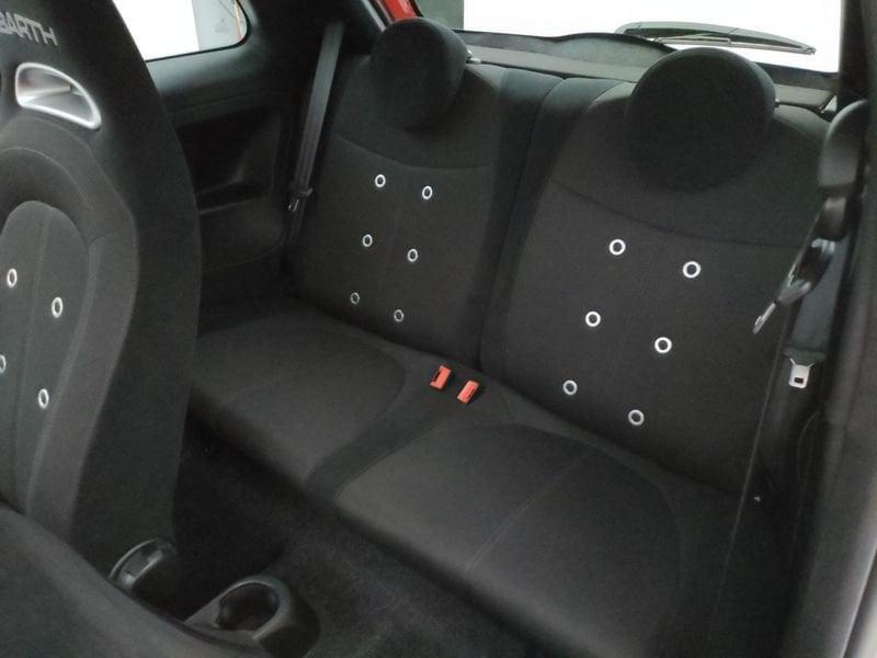 Abarth 500 1.4 T-Jet 595 145cv