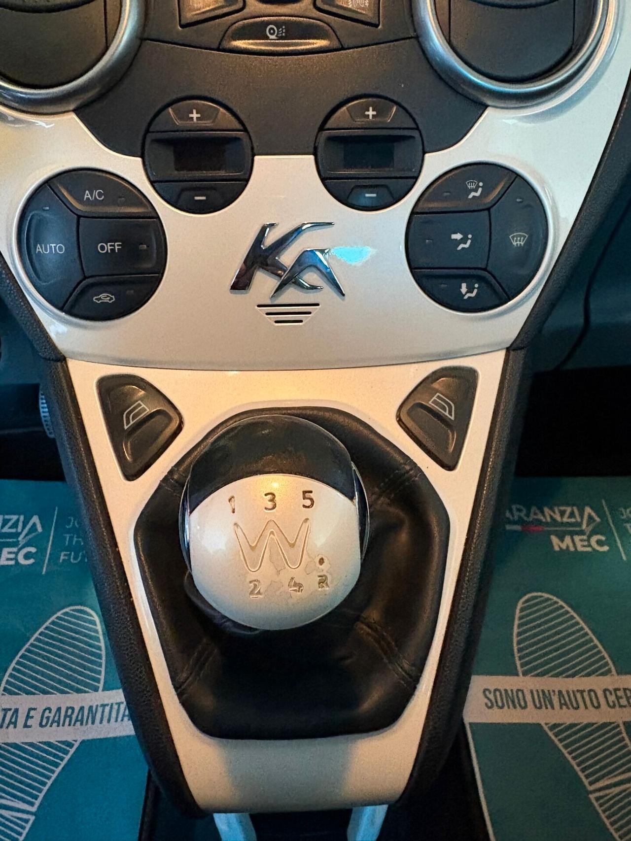 Ford Ka, Clima automatico e sensori di parcheggio