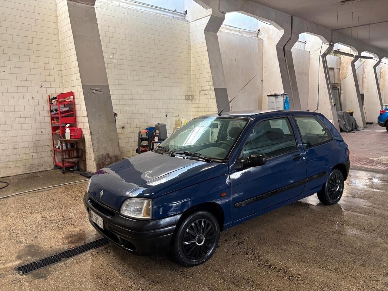 Renault Clio 1.1i cat 3 porte Ice