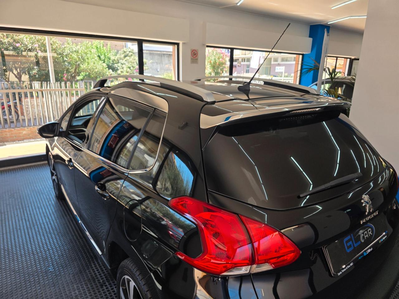 Peugeot 2008 1.6 e-HDi 115 CV Stop&Start Allure