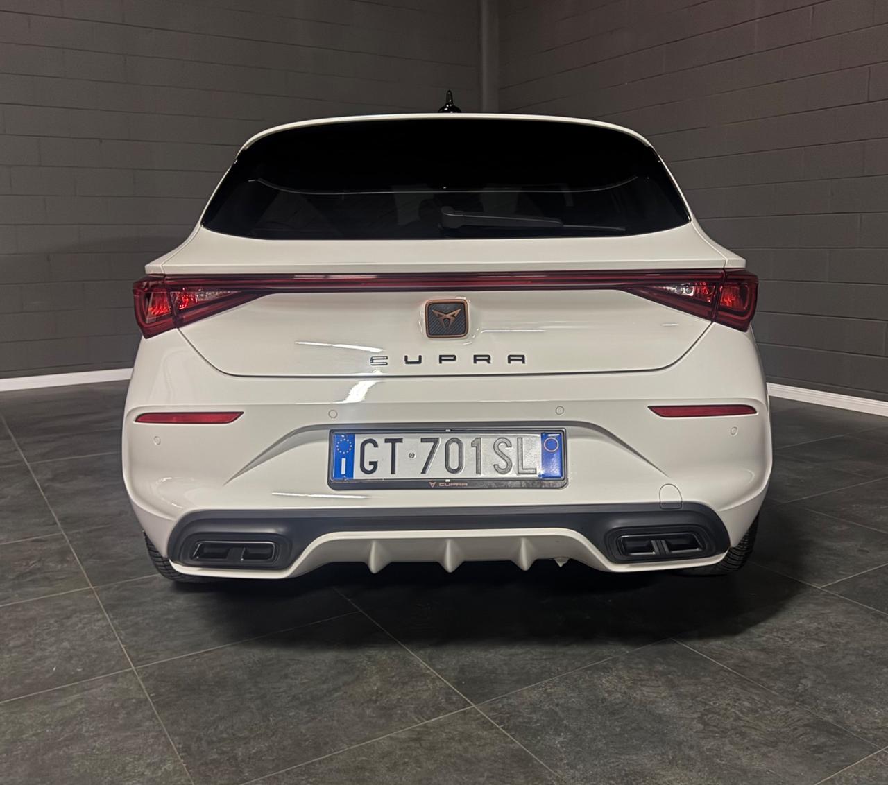 Cupra Leon 1.5 Hybrid 150 CV DSG
