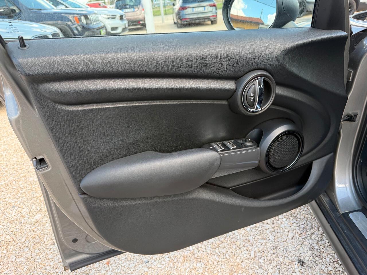 Mini 1.5 One D Business XL 5 porte