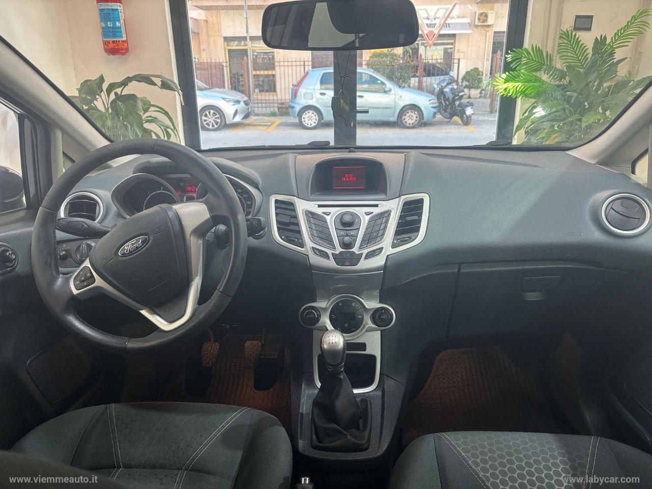 FORD Fiesta 1.4 TDCi 70 CV 5p. Titanium
