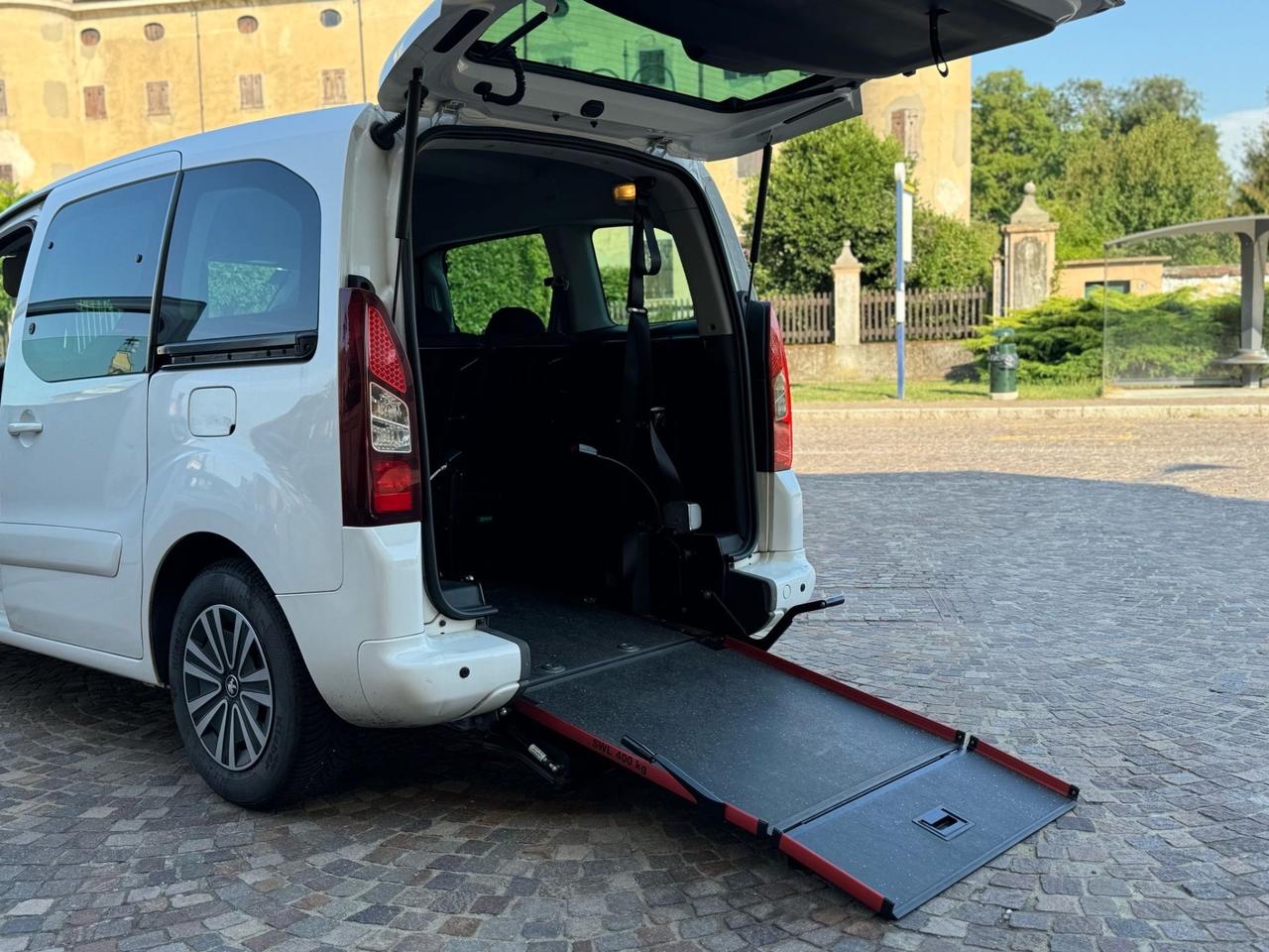 Peugeot 4X4 Patner 1.6 HDI Pedana Disabili 2018