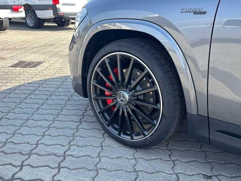 Mercedes-Benz GLA 35 AMG Premium Plus