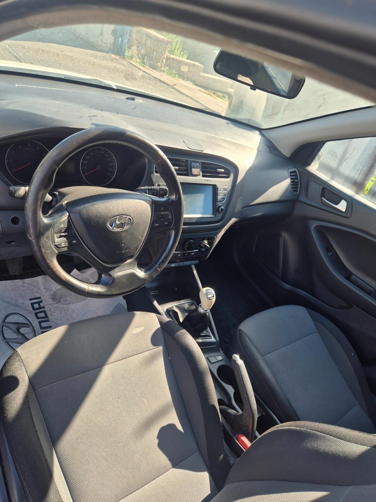 Hyundai i20 1.2 5 porte Econext Tech motore da sostituire