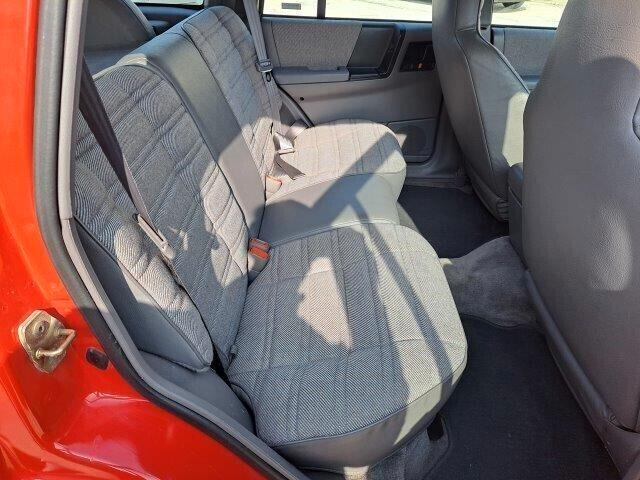 Jeep Grand Cherokee ZJ 4.0 L6 4X4 -ASI TARGA ORO