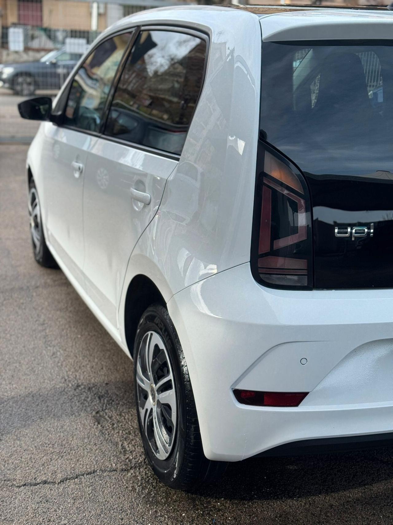 Volkswagen up! 1.0 5p. eco high BlueMotion Technology