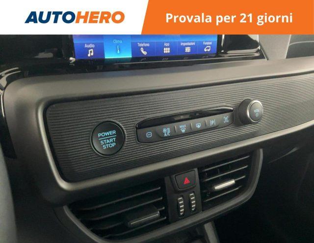 FORD Tourneo Courier 1.0 EcoBoost Titanium