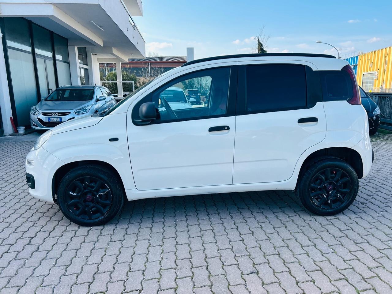 Fiat Panda 0.9 TwinAir Turbo Natural Power Lounge