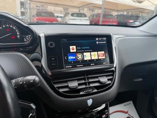 Peugeot 2008 BlueHDi 100 S&S Allure