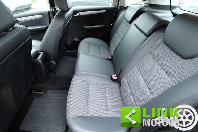 MERCEDES-BENZ B 180 CDI Premium