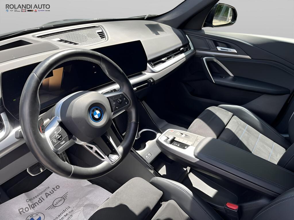 BMW iX1 20 MSport Pro eDrive