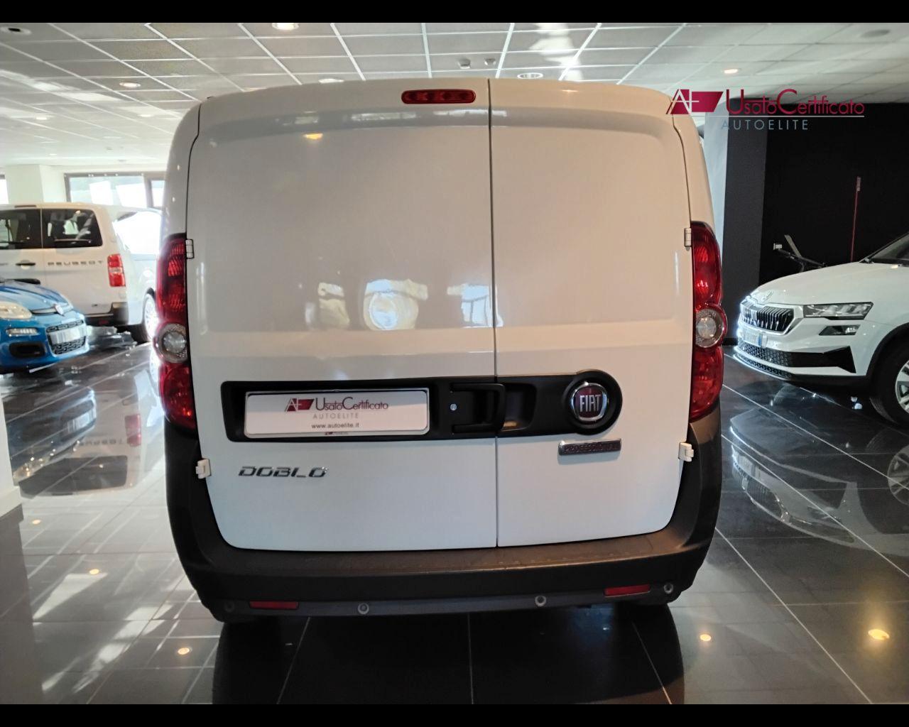 FIAT Doblò 1.6 MJT 105CV S&S PC-TN Cargo Business