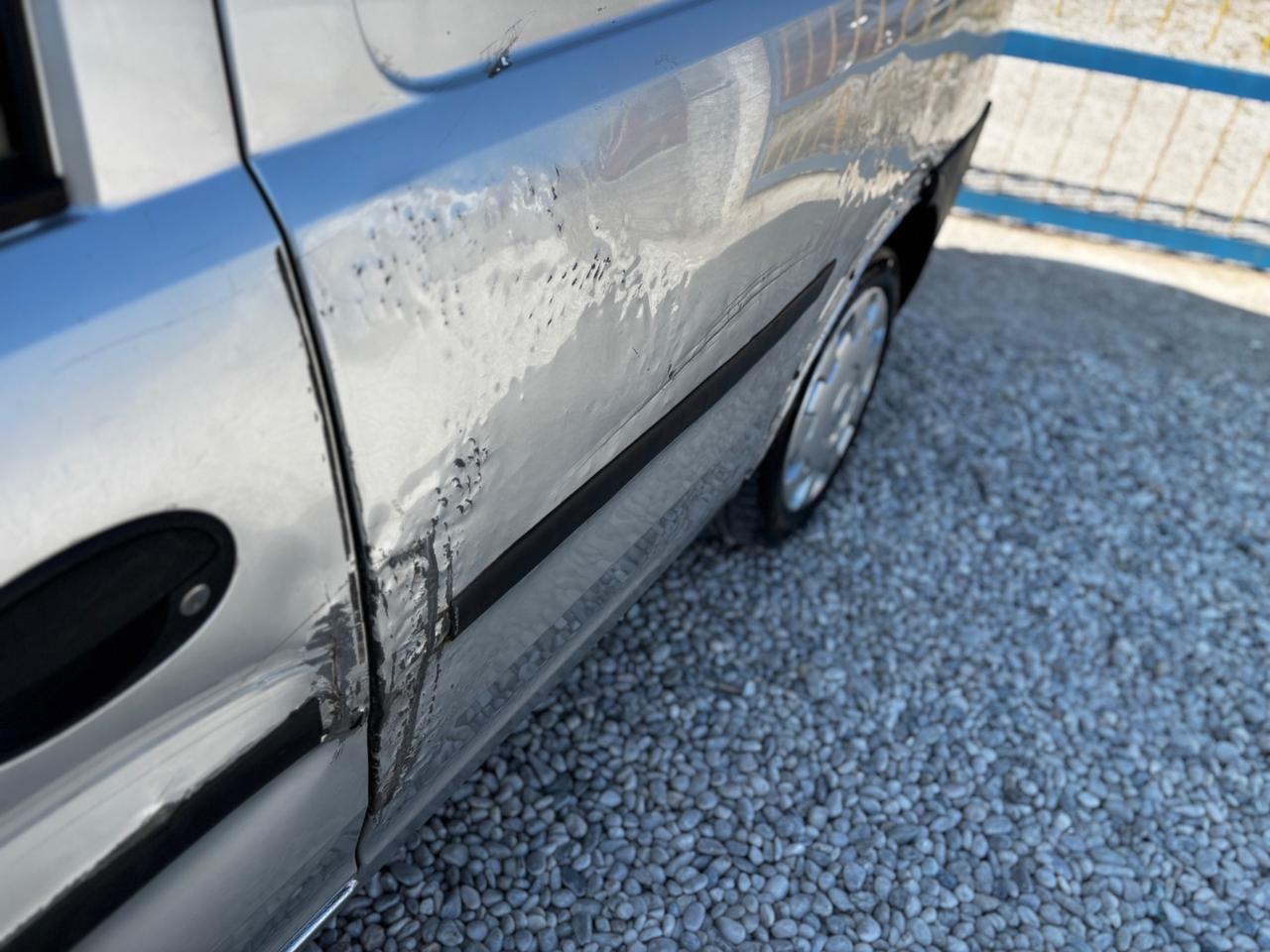 Opel Combo 1.6 CNG Metano 4p. Van Vetrato