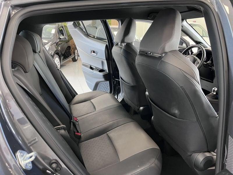Toyota C-HR C-HR 2.0 Hybrid E-CVT Lounge