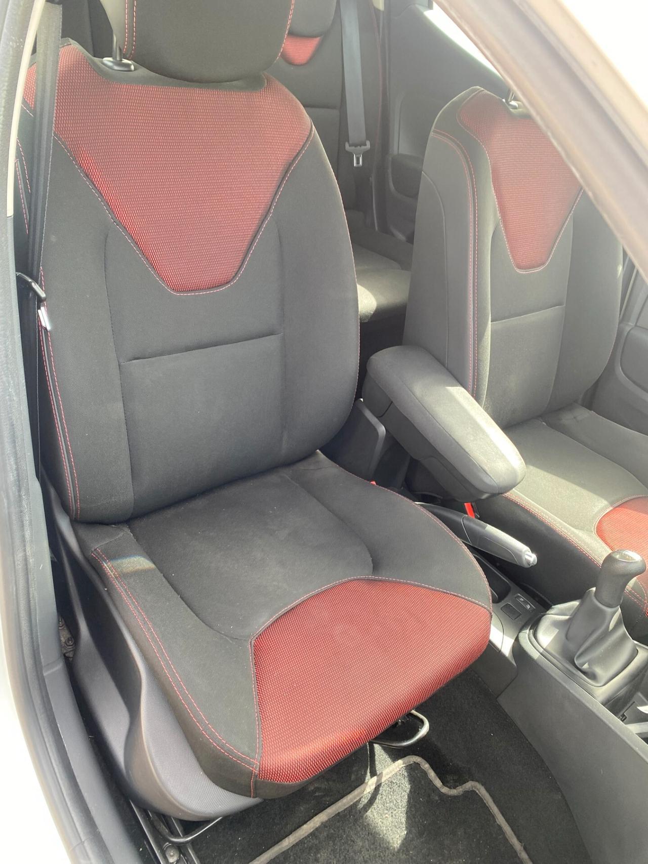 Renault Clio 1.2 75CV GPL