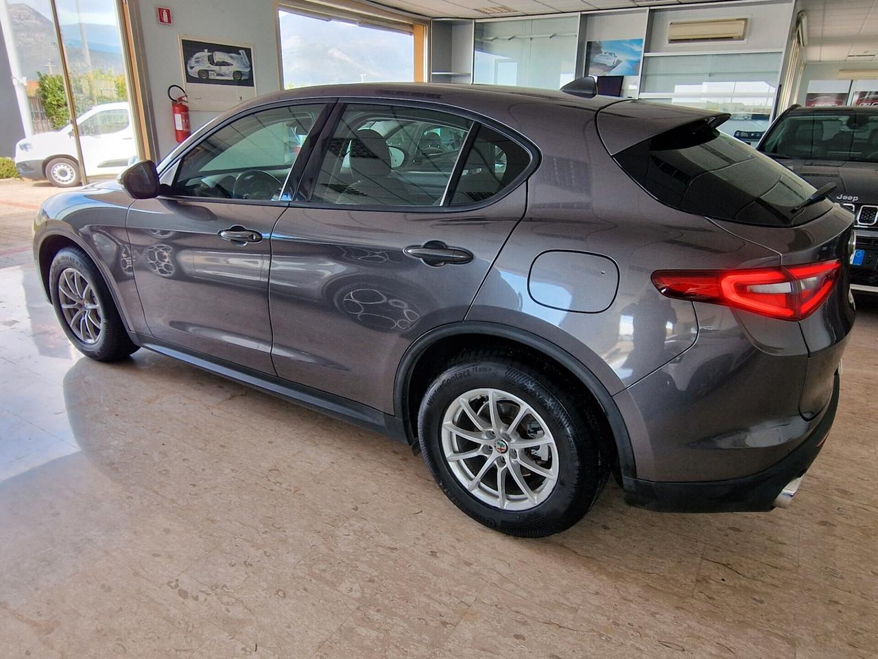 Alfa Romeo Stelvio 2019