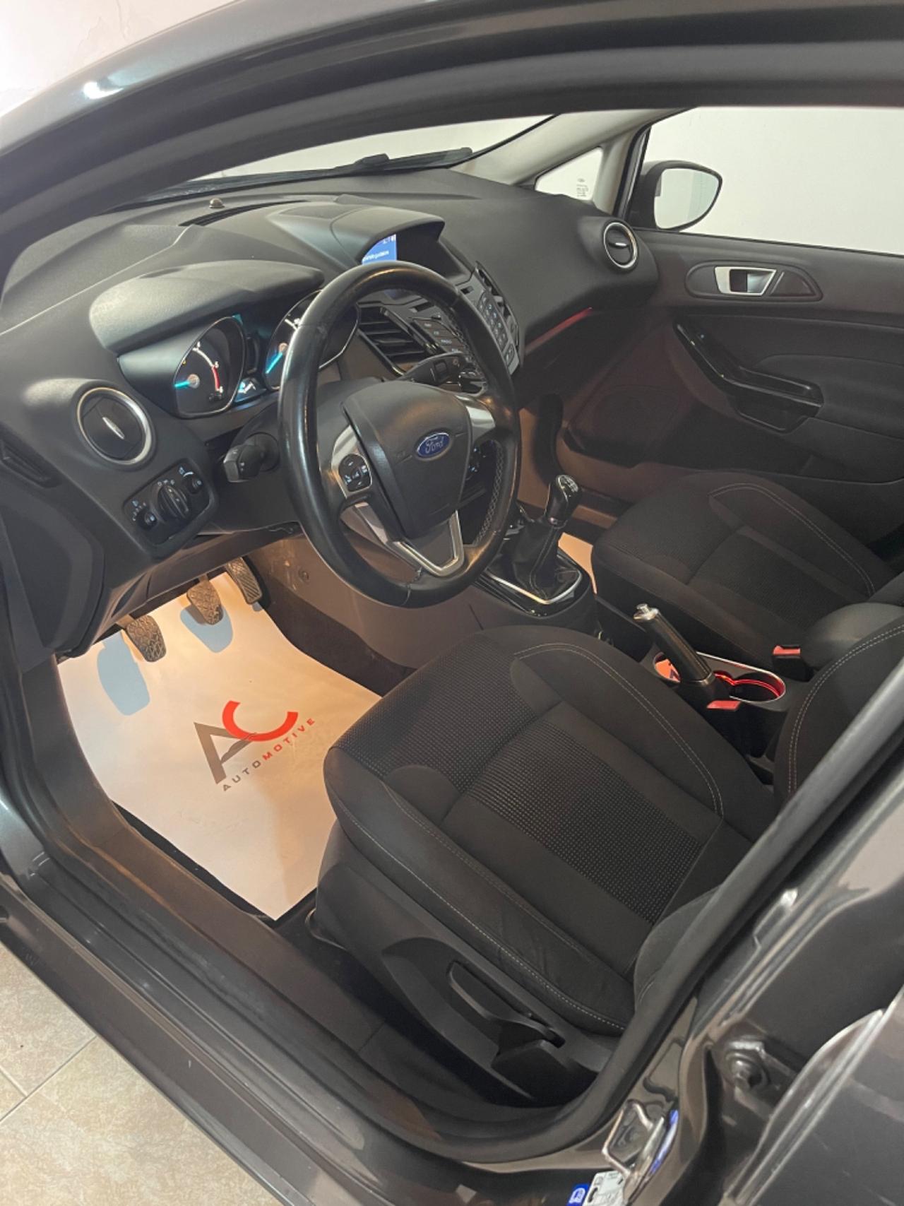 Ford Fiesta 1.5 TDCi 95CV 5 porte Titanium