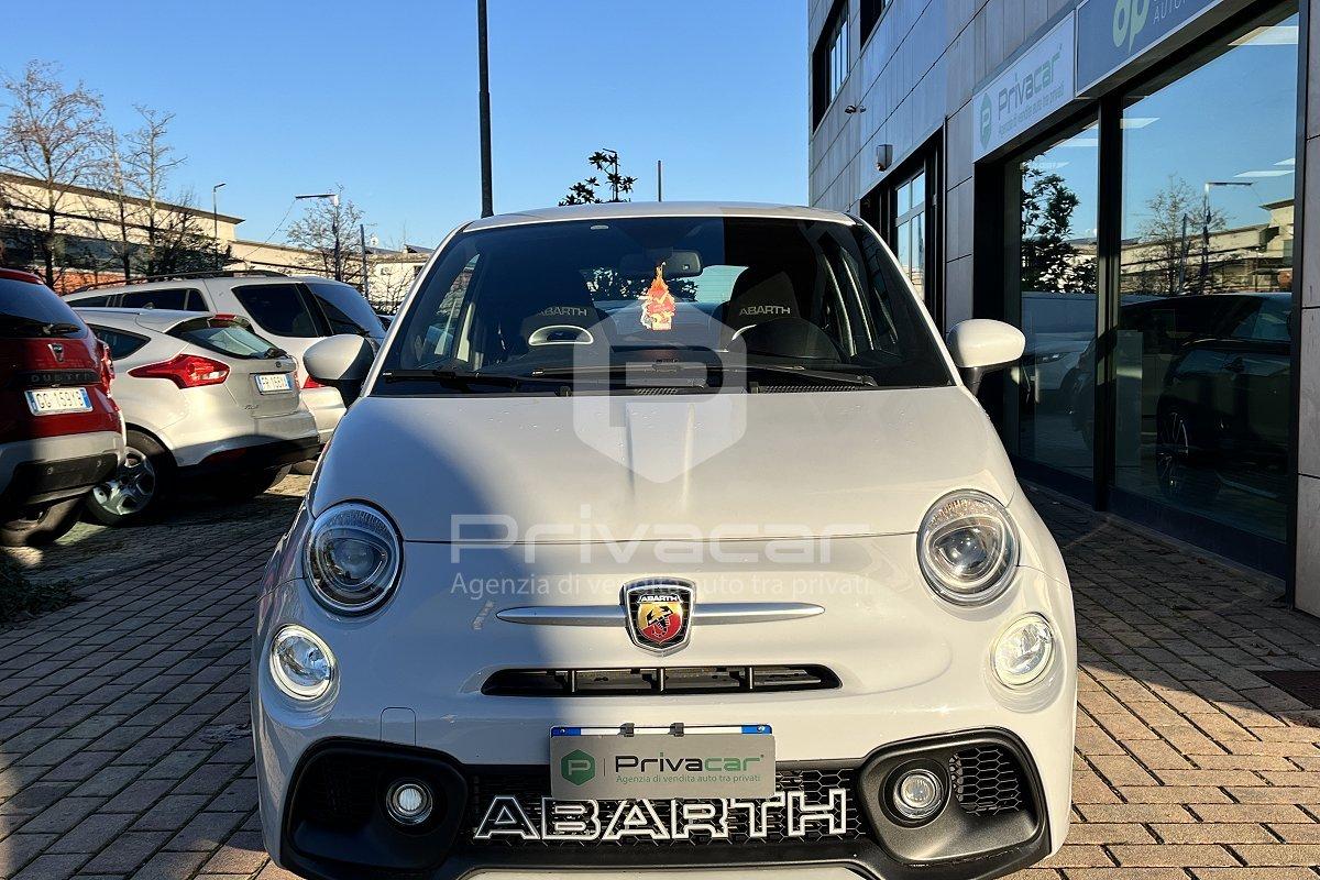 ABARTH 500 1.4 Turbo T-Jet Custom