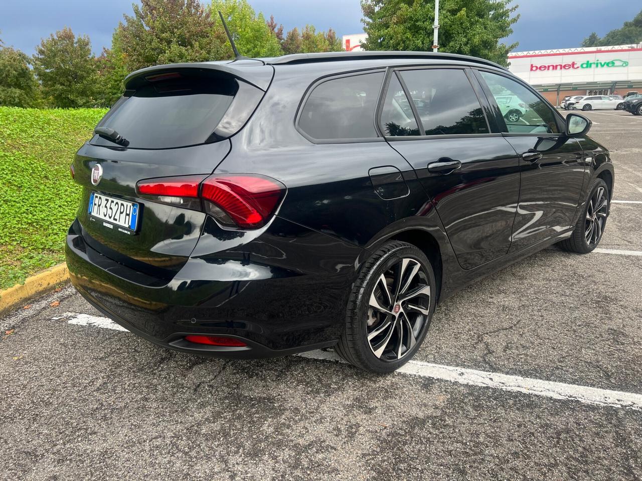 Fiat Tipo 1.6 Mjt S&S SW Lounge