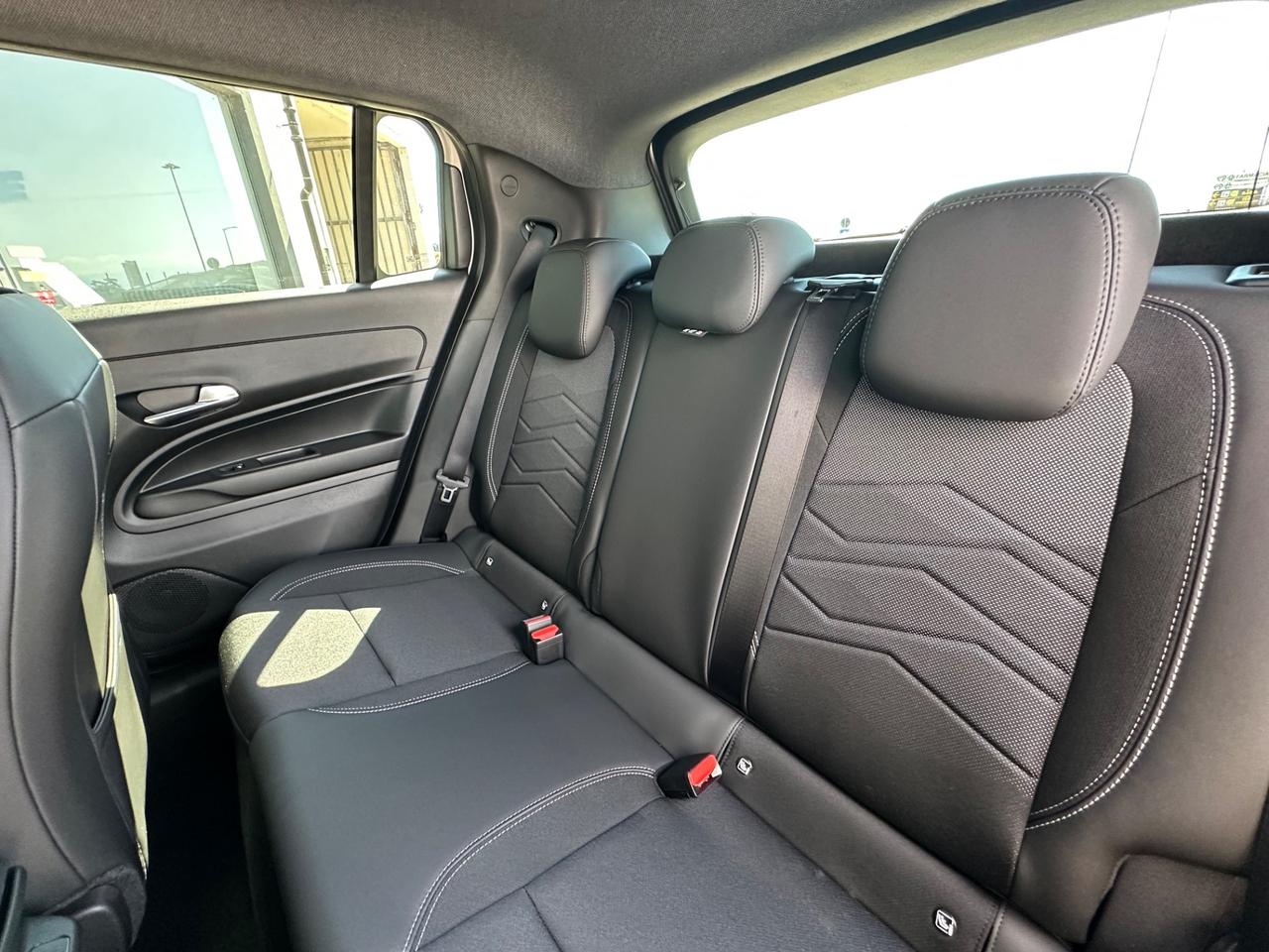 Jeep Avenger 1.2 e-hybrid Summit 110cv edct6 KM0 *NO VINCOLI*