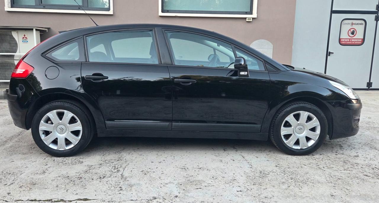 Citroen C4 1.6 HDi 90CV 5 porte
