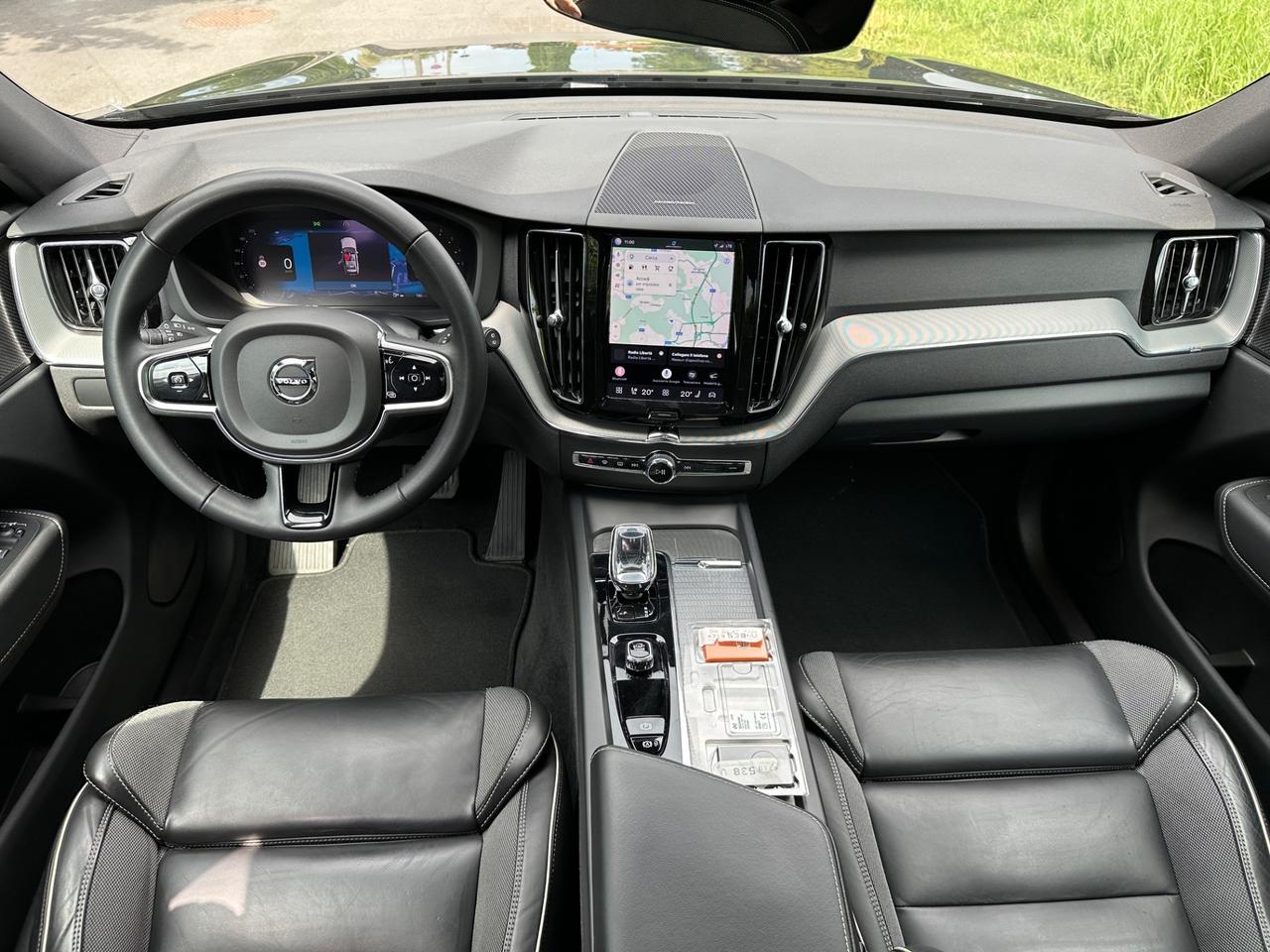 Volvo XC 60 B5 (d) AWD Ultimate Dark - 2023