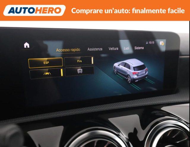 MERCEDES-BENZ A 180 d Automatic Premium