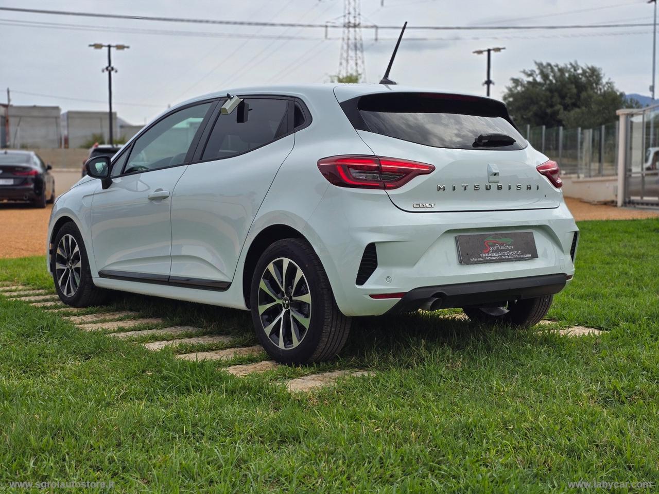 MITSUBISHI Colt 1.0L turbo 90 CV Invite