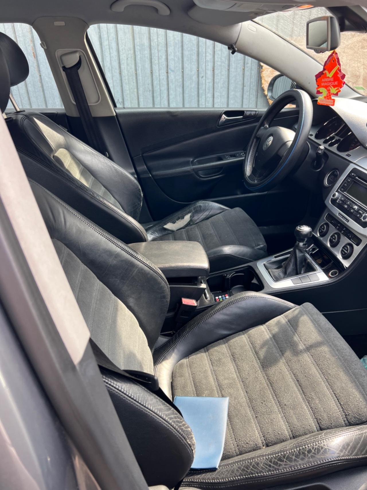 Volkswagen Passat 2.0 TDI cat Var. Business DPF