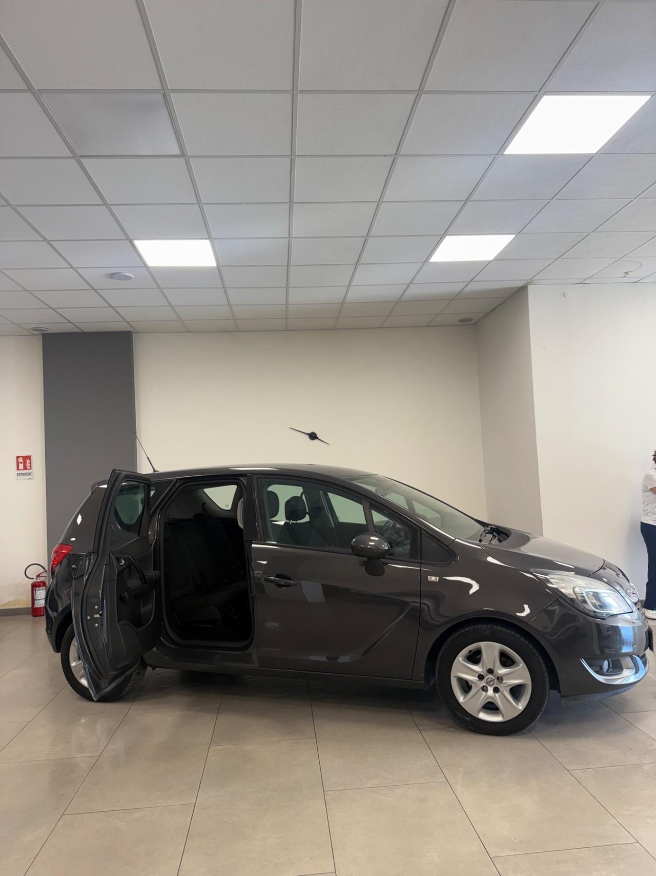Opel Meriva 1.4 100CV Design Edition
