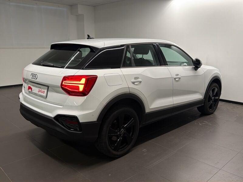 Audi Q2 Audi Admired 30 TFSI 81(110) kW(PS) 6-marce