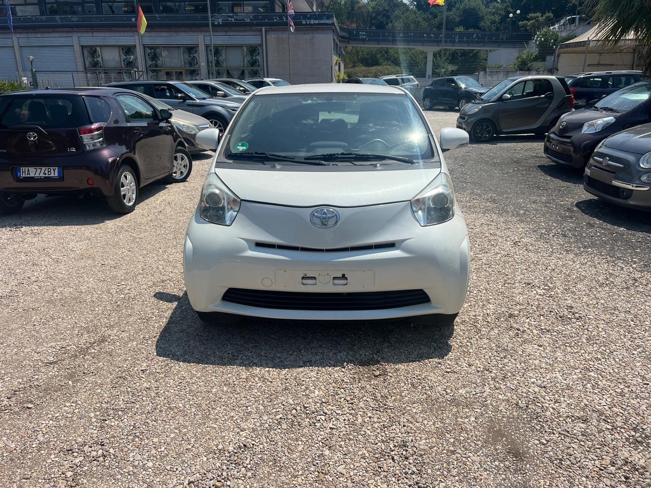 Toyota iQ 1.0 Sol