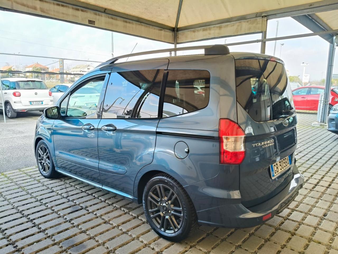Ford Tourneo Courier 1.5 TDCI 75 CV S&S Sport