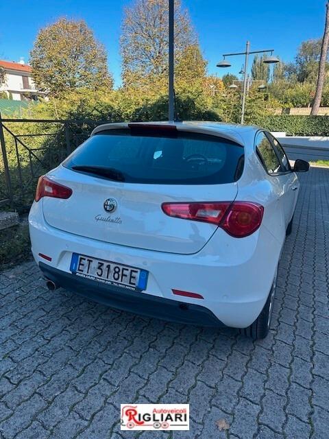 Alfa Romeo Giulietta 1.6 JTDm-2 105 CV Exclusive