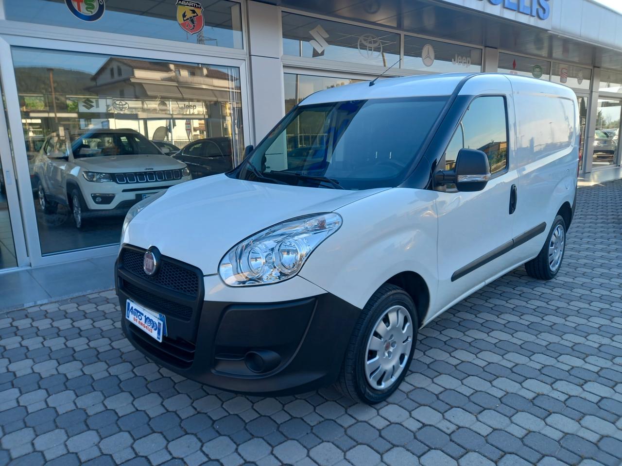 Fiat Doblo CARGO M-JET PORTA LATERALE *128.000 KM* AUTOCARRO