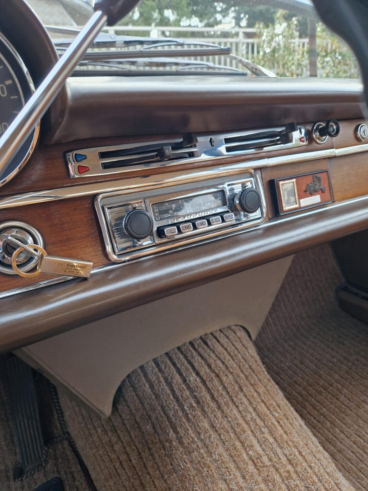 MERCEDES-BENZ 250 S - 1966 - 145cv