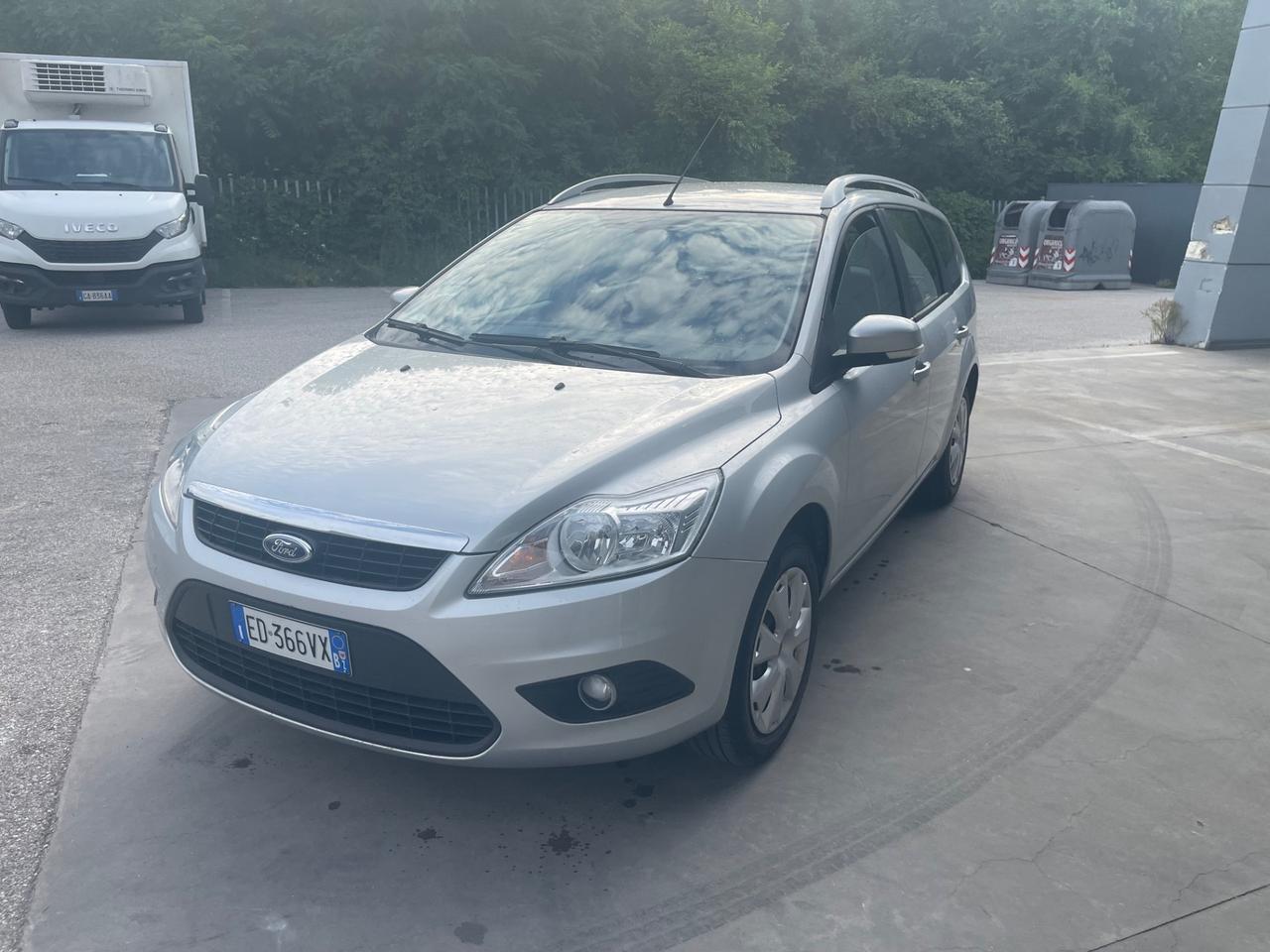 Ford Focus 1.6 105 CV SOLO 100 MILA KM
