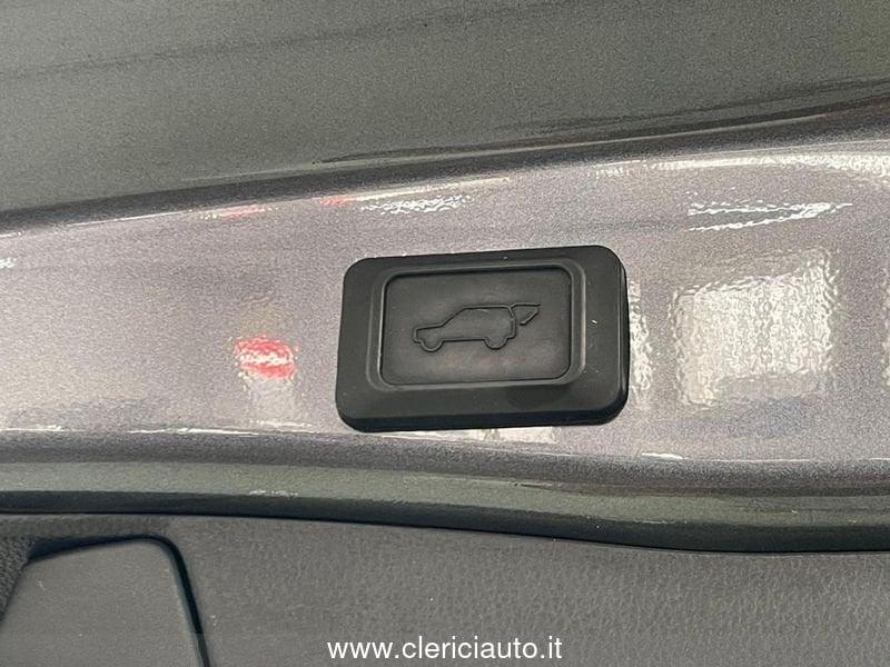 Toyota RAV4 MY23 2.5 HV (222CV) E-CVT AWD-i Style