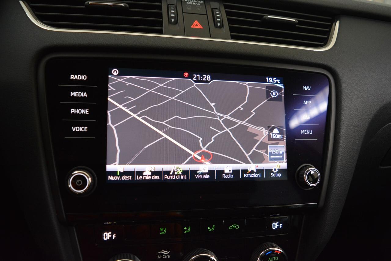 Skoda Octavia 1.6 TDI SCR 115 CV Wagon Executive DAB Navi