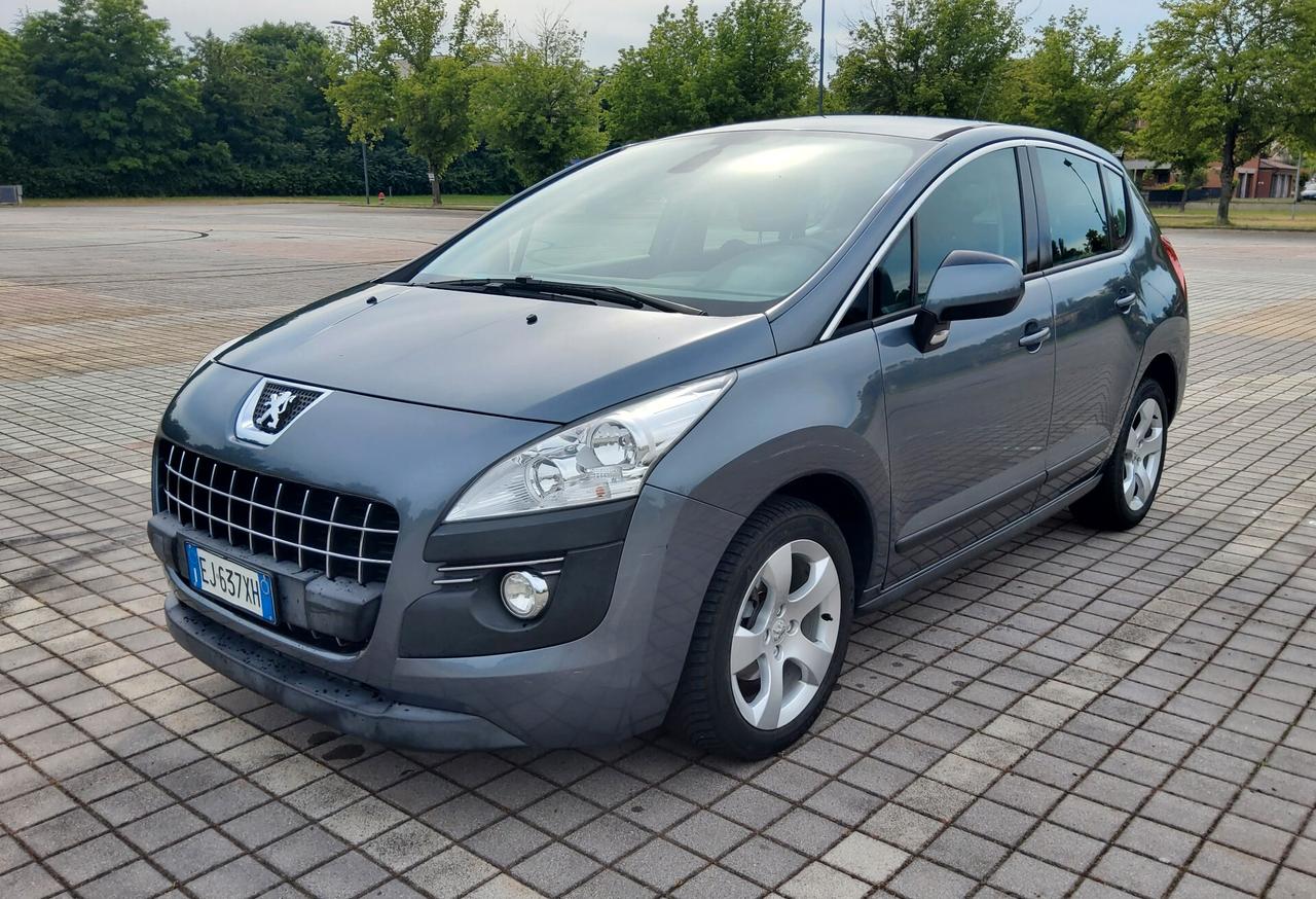Peugeot 3008 1.6 e-HDi 112CV cambio robotizzato S.&S. Business