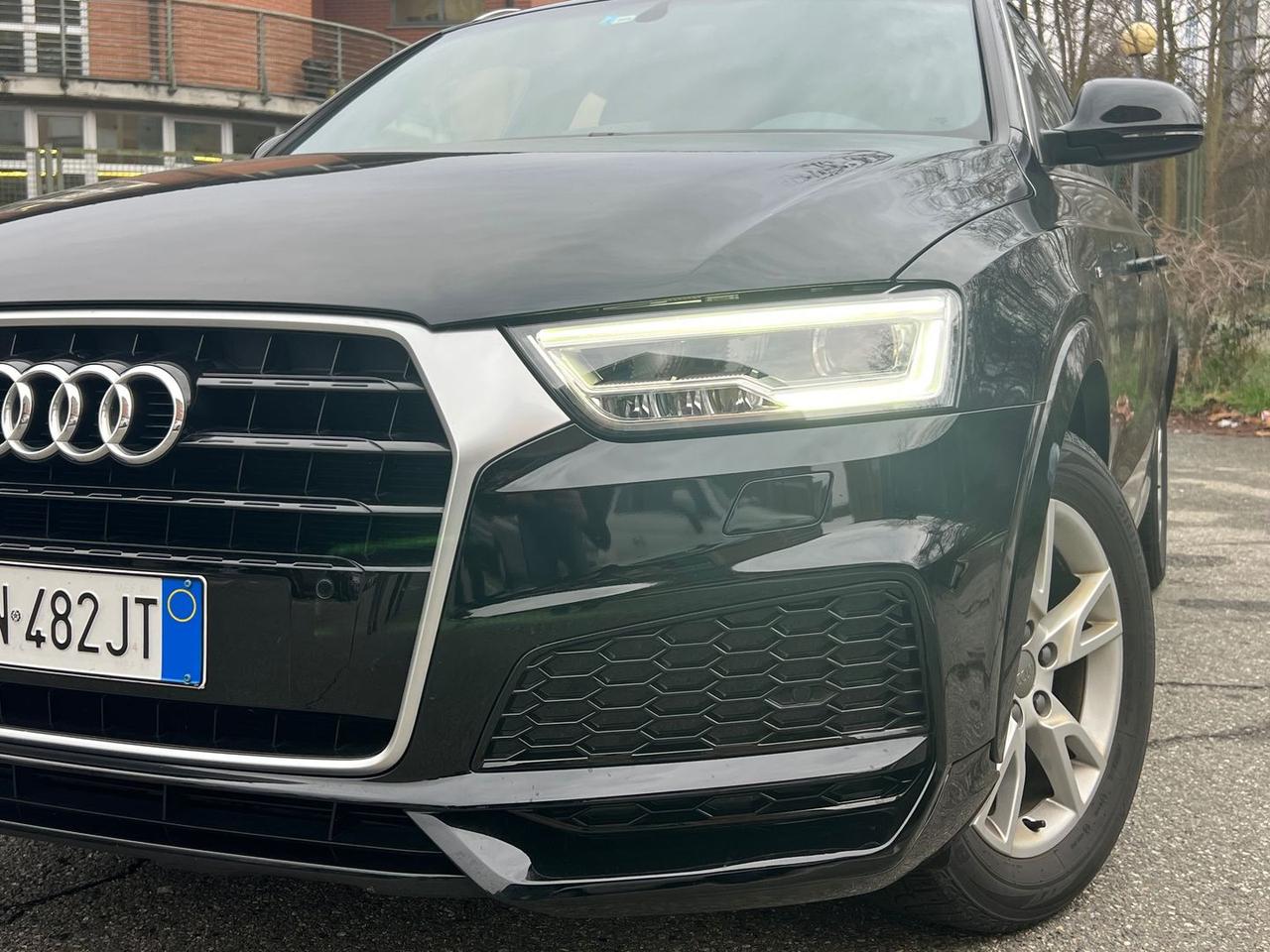 Audi Q3 S Line Edition 2.0 TDI #8832