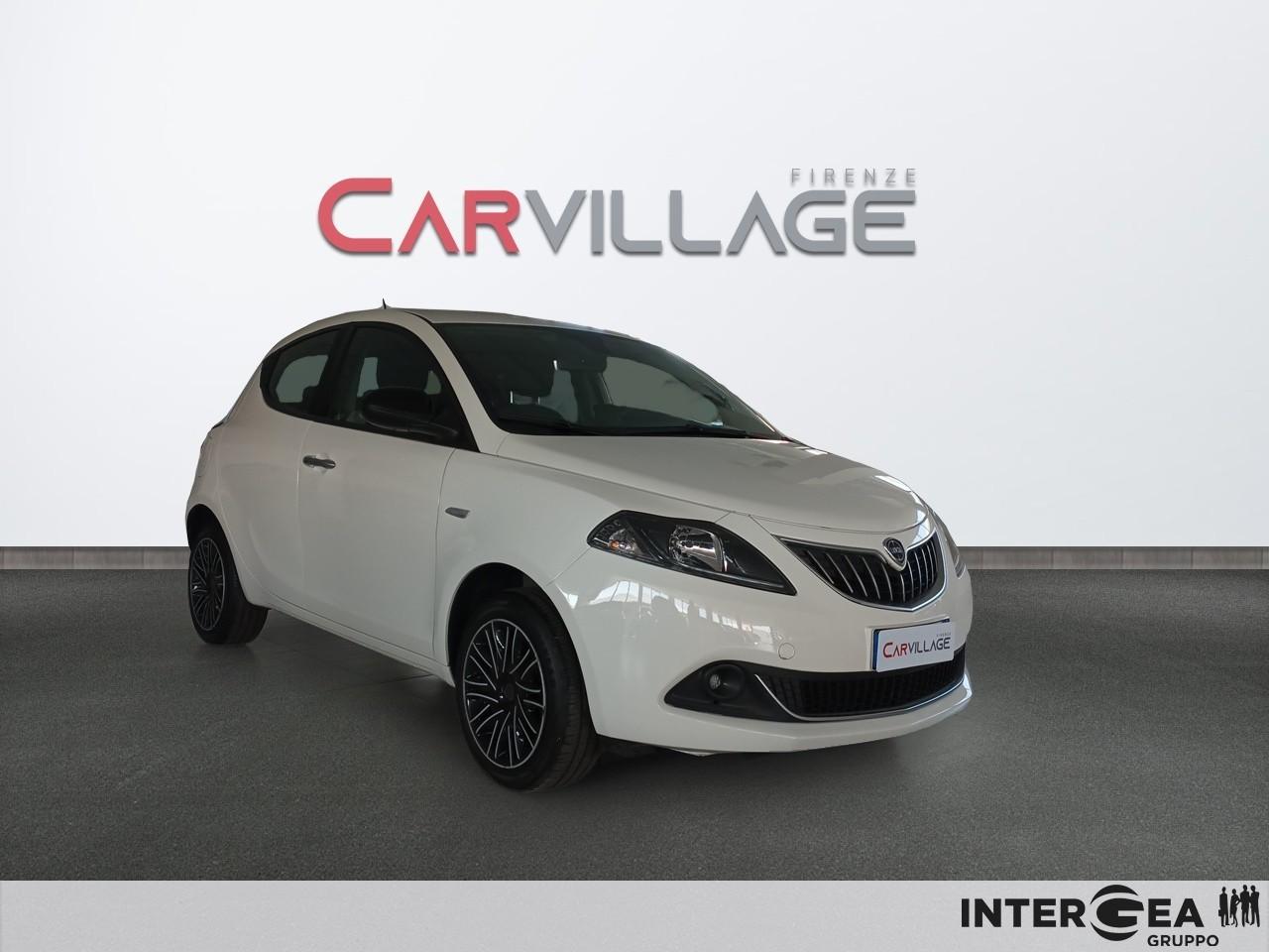 LANCIA Ypsilon 1.0 firefly hybrid Gold s&s 70cv