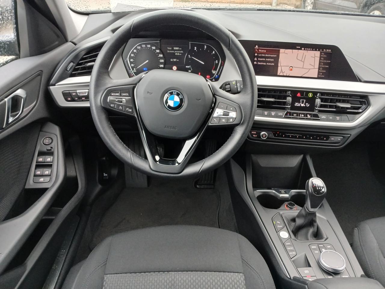 BMW 116 116D BUSINESS ADVANTAGE 2021